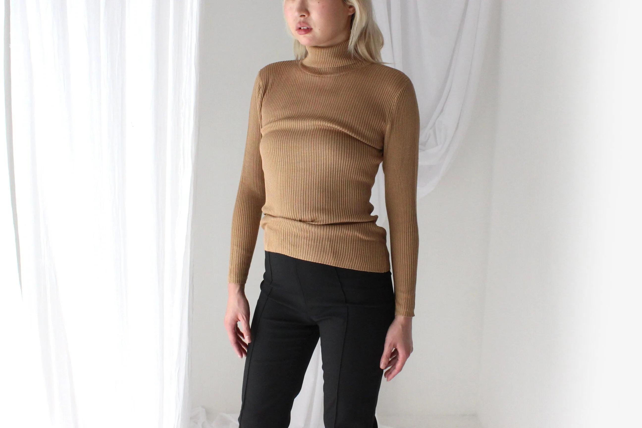 90s Luxury Pure Silk Knit Neutral Turtle Neck Sweater