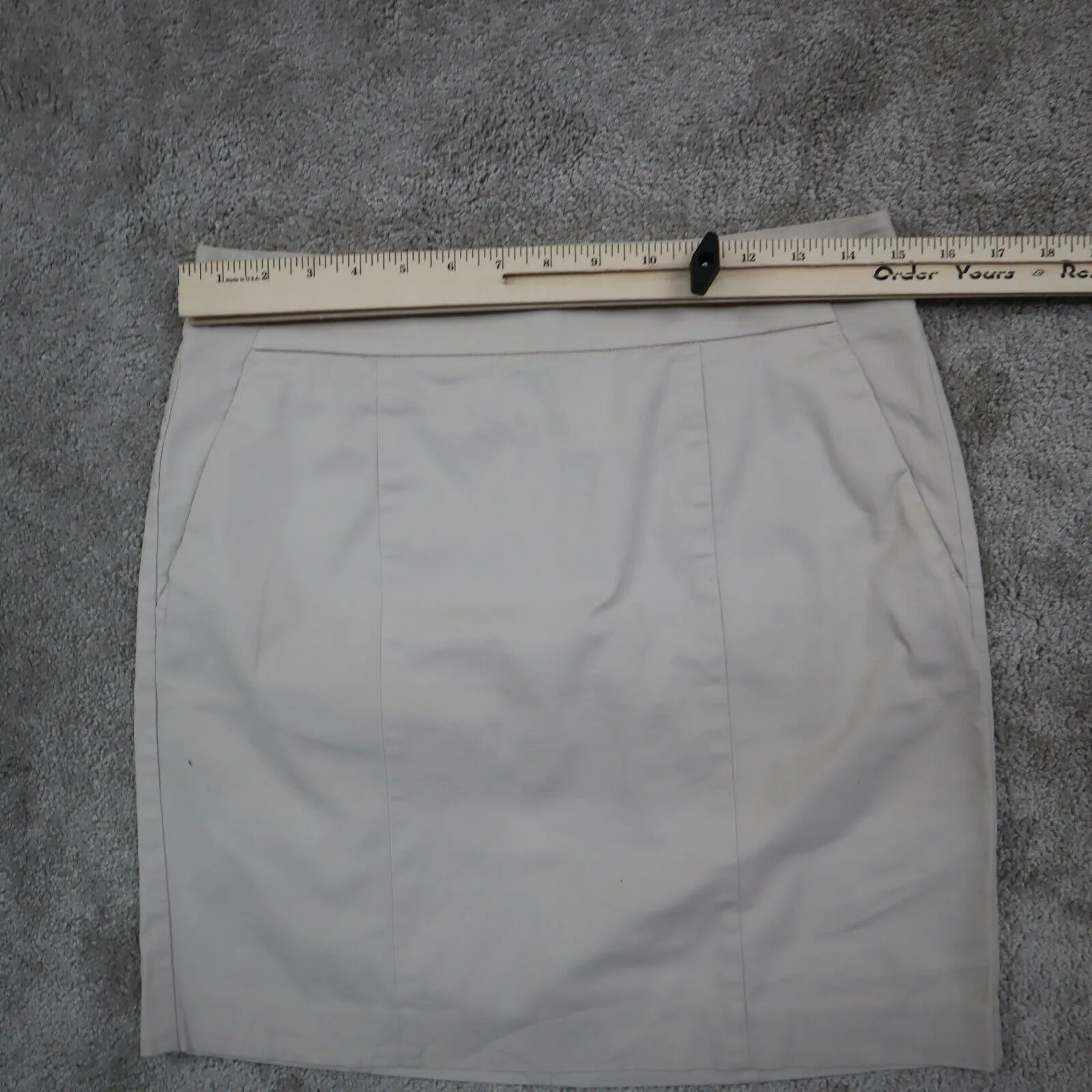 Ann Taylor Womens Casual Madison Straight Pencil Mini Skirt Beige Size Small NWT