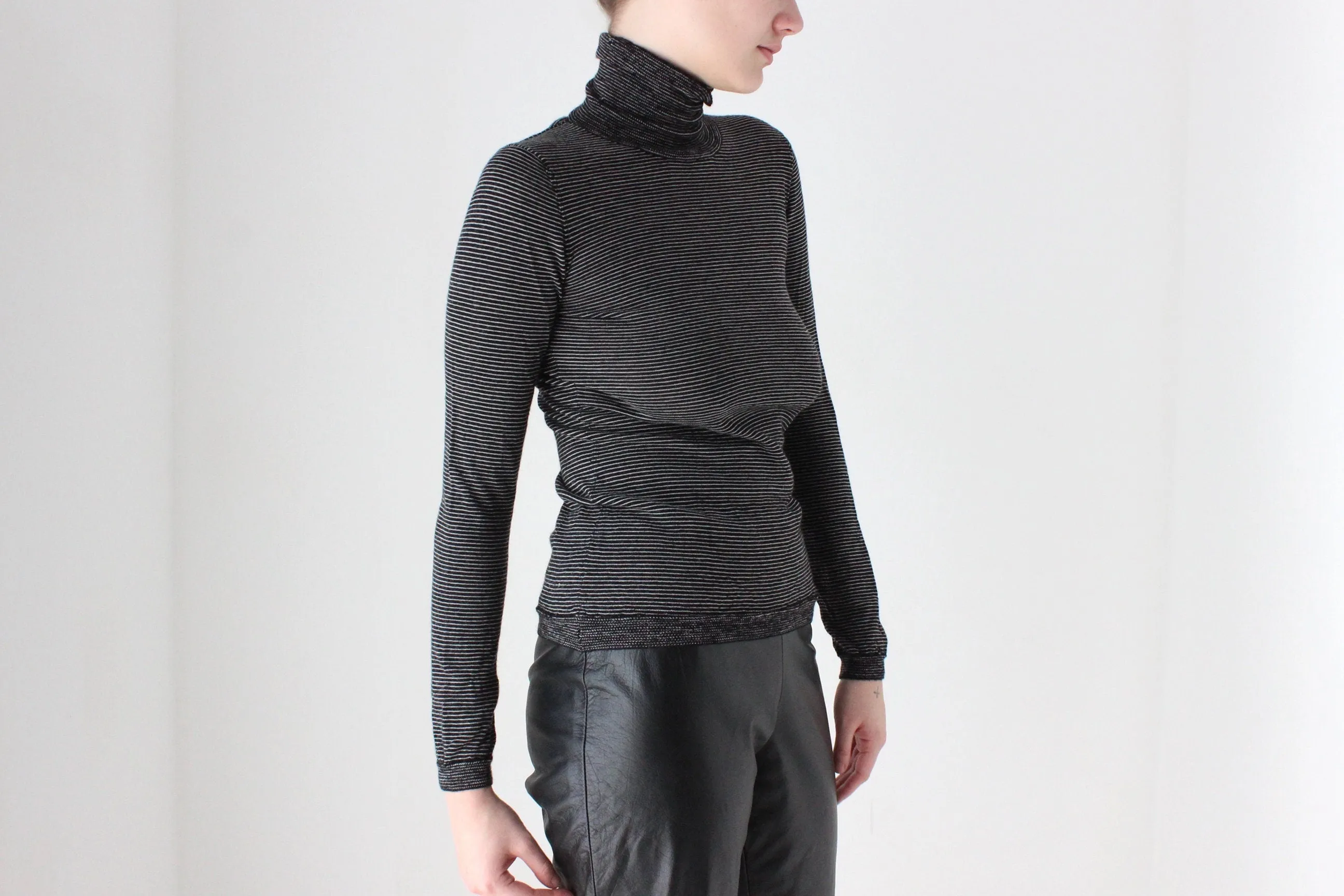 BALLETCORE Fine Merino Wool Fitted Sweater