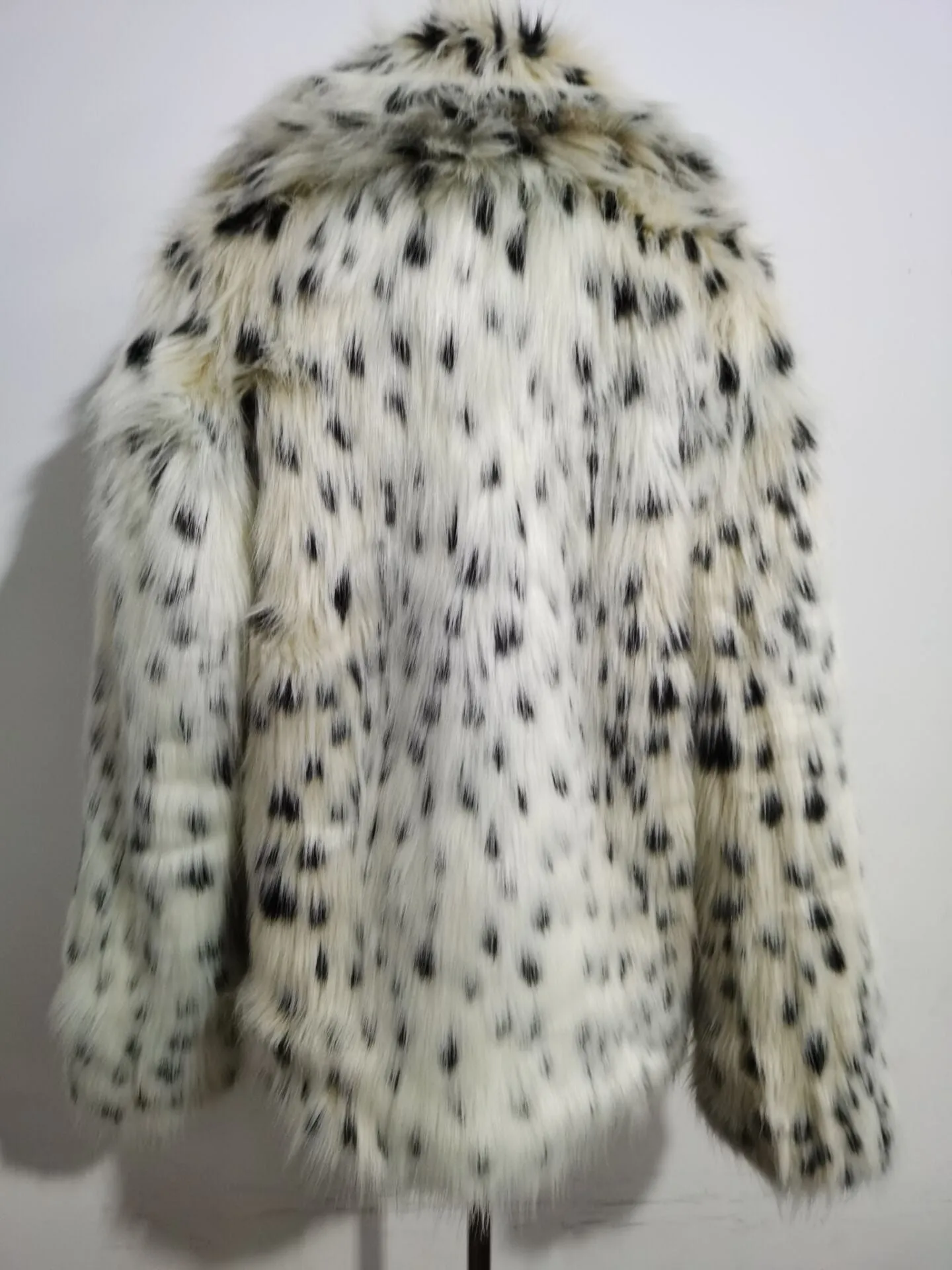 Boho Winter Coat, Fur Coat, Faux Fox Fur, Leopard Short White