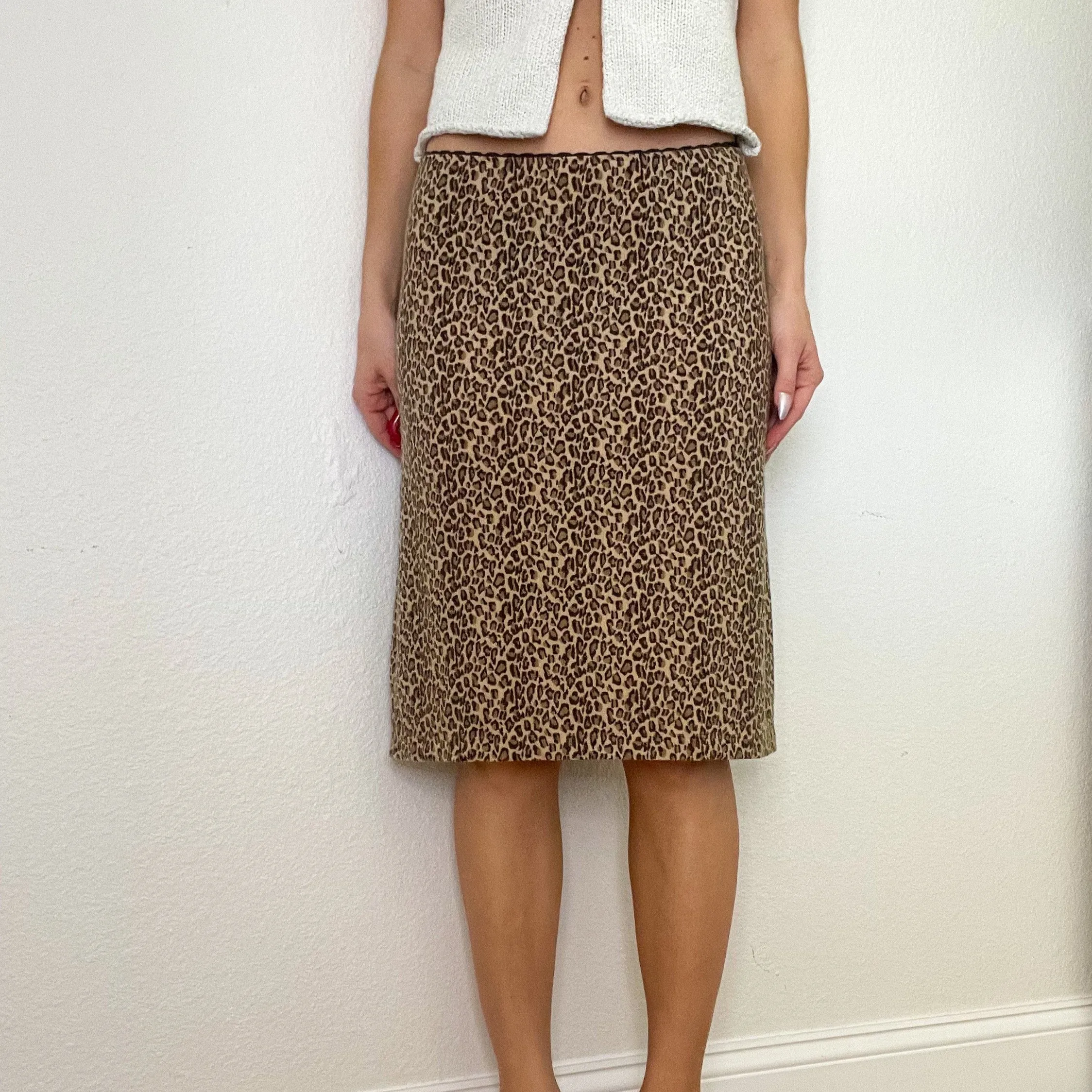 Early 2000s Cheetah Print Low Rise Midi Skirt (S)