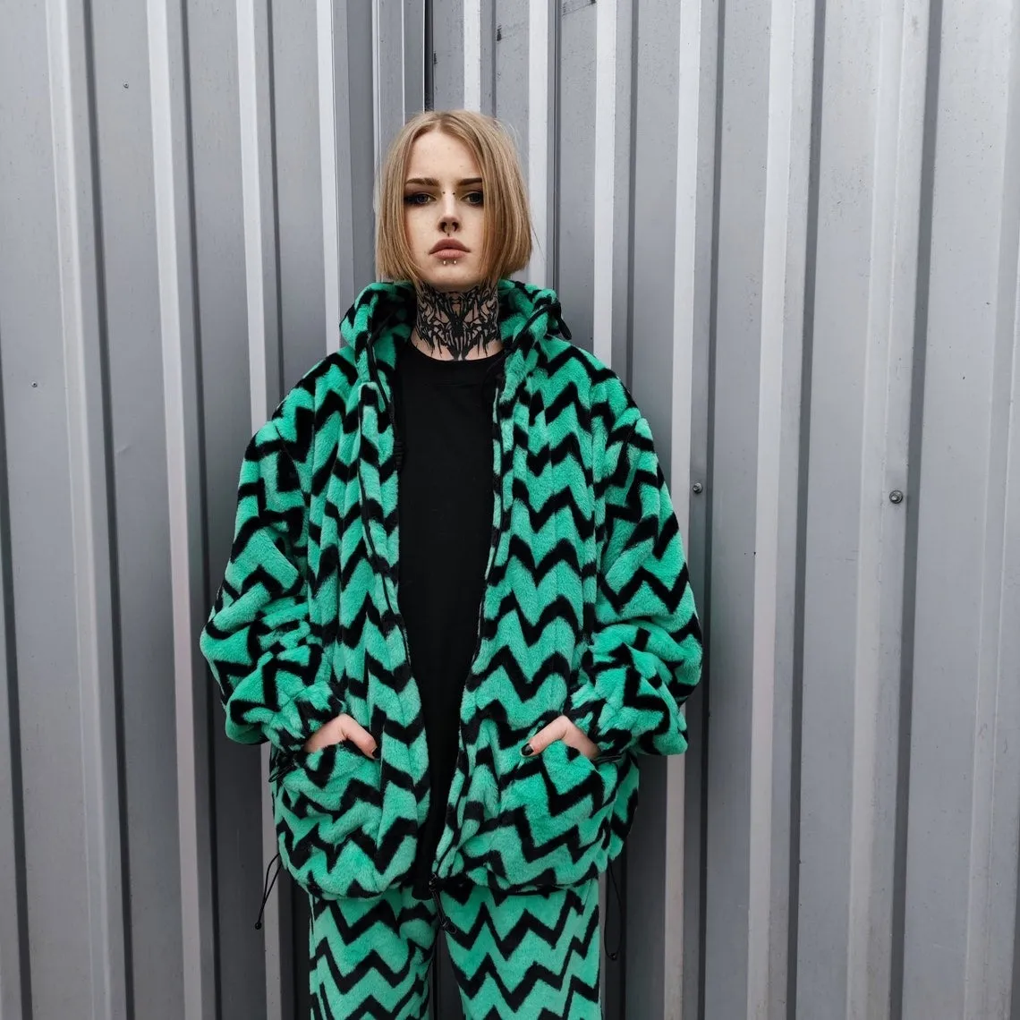 Festival stripe fleece jacket handmade detachable fluffy rave bomber zigzag print faux fur premium geometric top party zebra coat in green