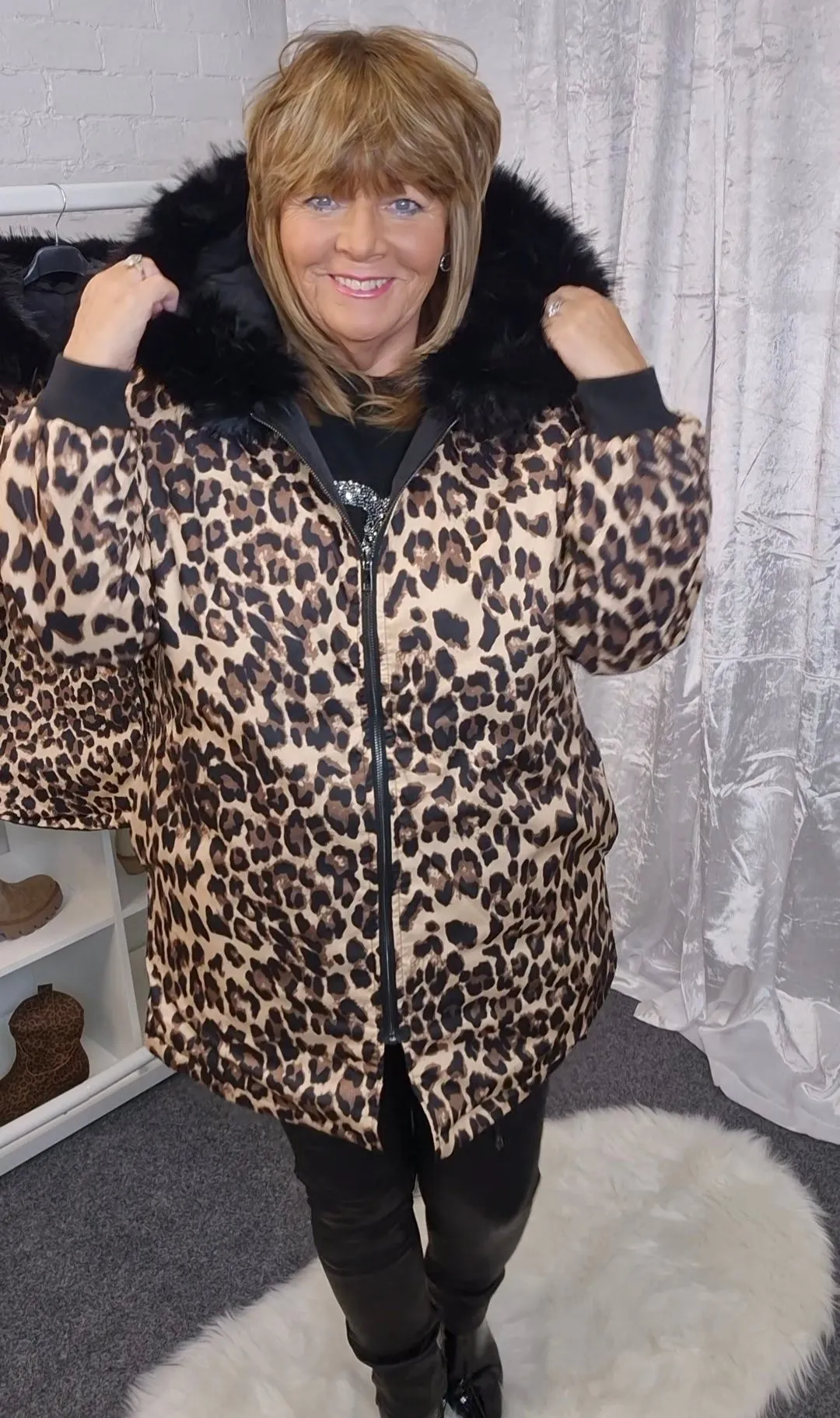 Oslo Kia Leopard Reversible Coat - Black (choose your Size)