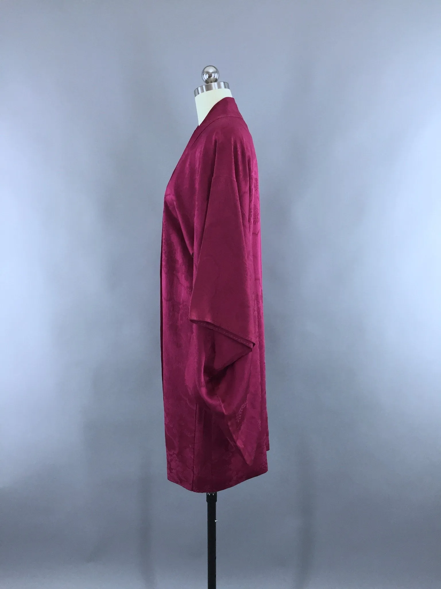 Vintage 1920s Silk Haori Kimono Cardigan Jacket in Magenta Purple