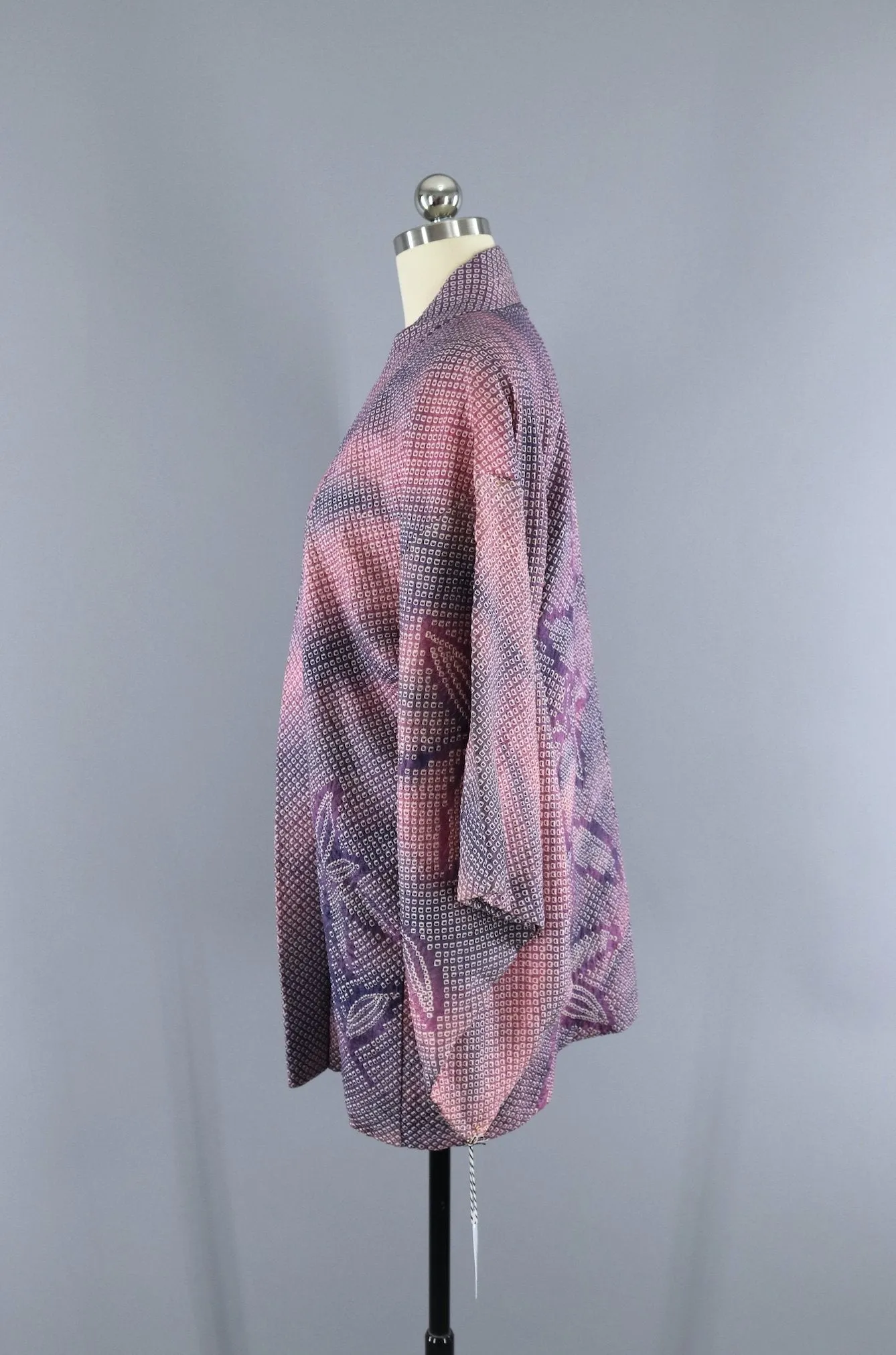 Vintage 1950s Silk Kimono Jacket Cardigan / Purple & Pink Ombre Shibori