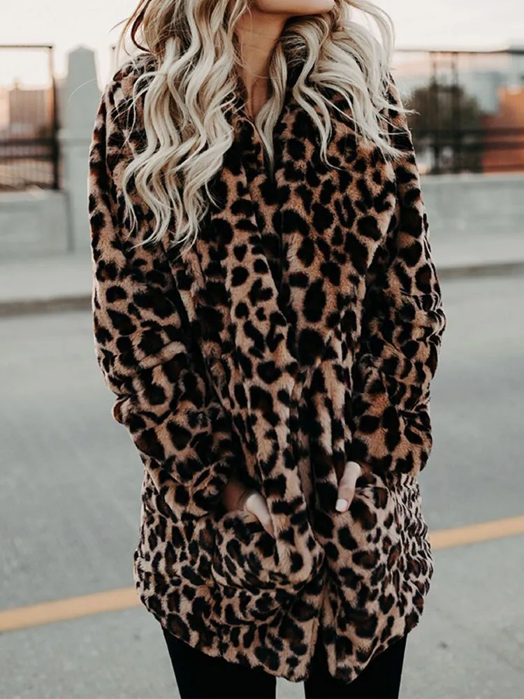 Women's Warm Faux Fur Winter Coat with Leopard Design | Ideal for Autumn/Winter