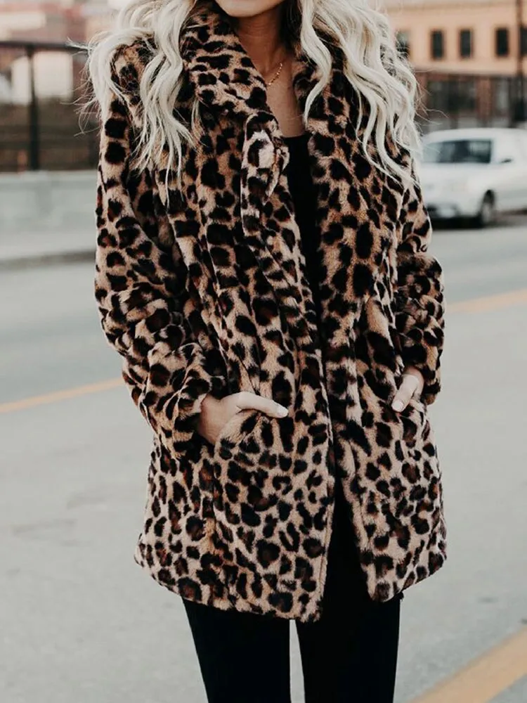 Women's Warm Faux Fur Winter Coat with Leopard Design | Ideal for Autumn/Winter