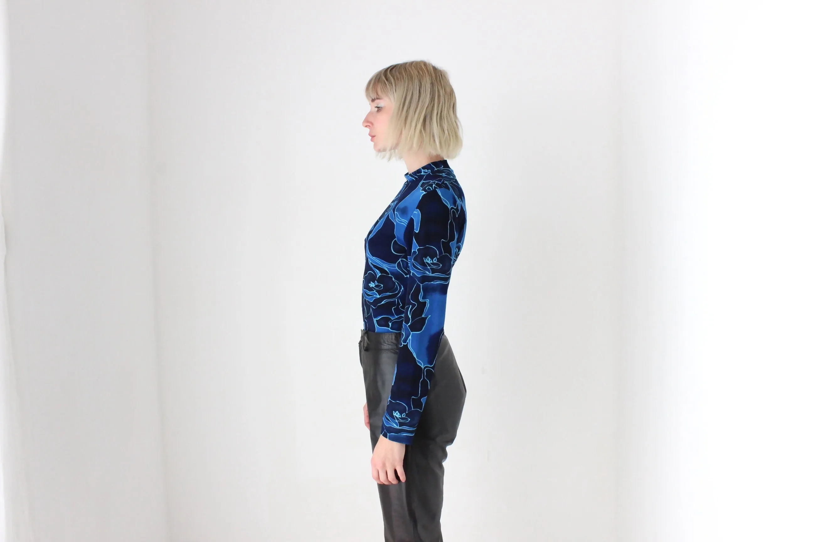 Y2K Psychedelic Blue Abstract Stretch Fitted Long Sleeve Top