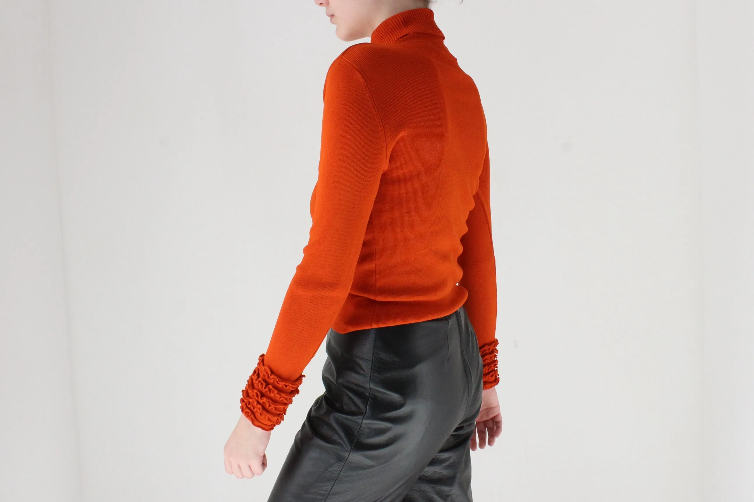 Y2K Rich Orange Turtle Neck Sweater w/ Ruffled Wrists