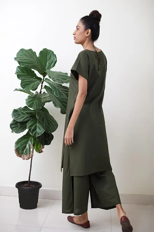 Zarna Hi Slit Kurta and Culottes Set - Green